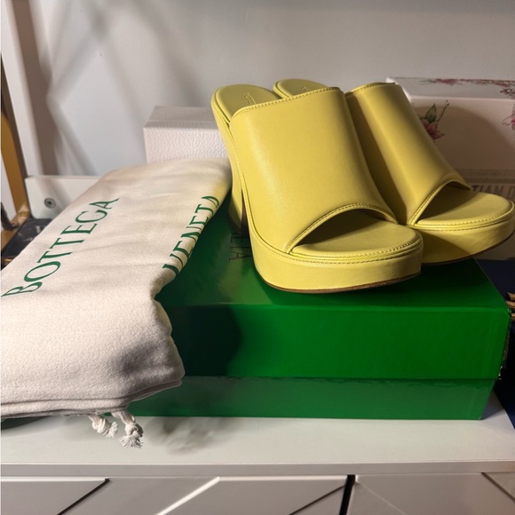 Bottega Veneta Wedge Heels Sz 39 BNIB - Picture 6 of 13